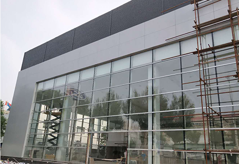 吉林福特4S店玻璃幕墙&铝板外墙工程